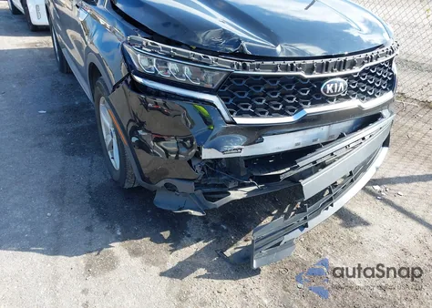 2021 Kia Sorento Lx z USA, uszkodzony, nr VIN 5XYRG4LC1MG019544